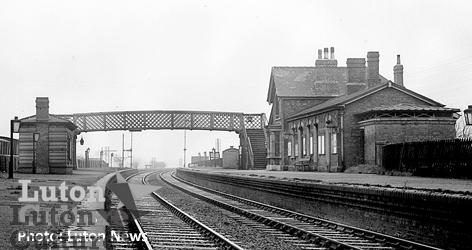 Chiltern Green Station 1952