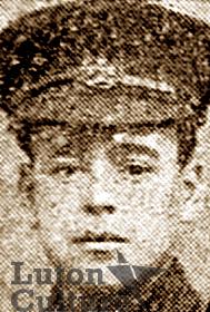 Pte Frank Hull